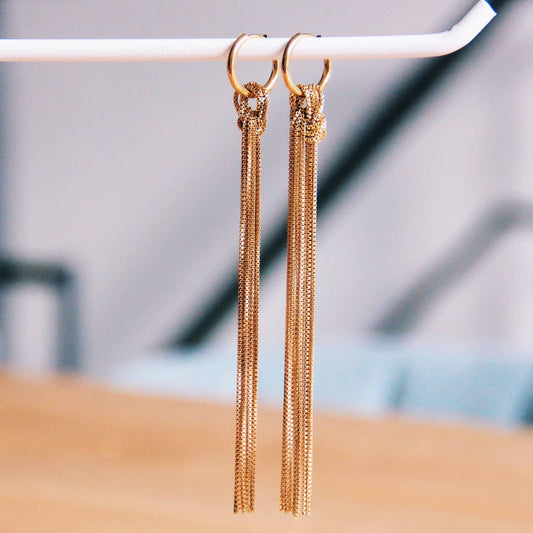 Bazou - Stainless steel earring with long tassel - gold