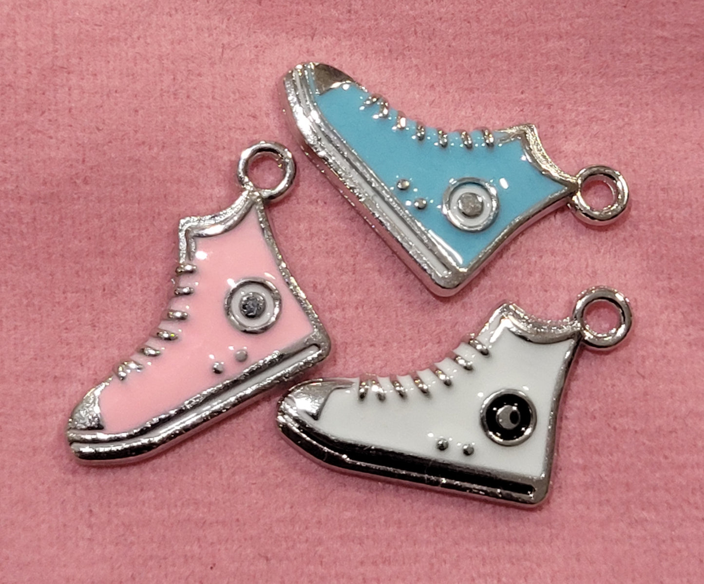 CHRM 019 Charm Converse