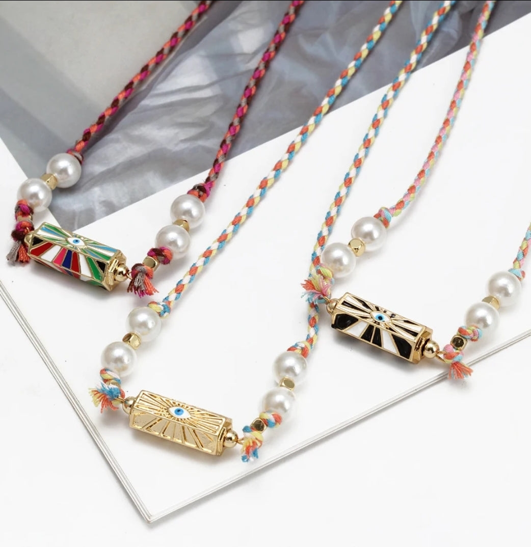 Amour Love Bead Thread Necklace